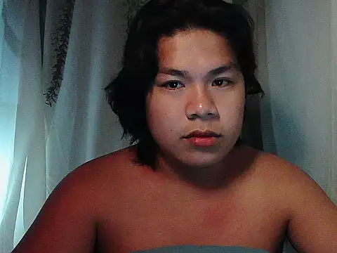 Huntrix2025 online show from 12-21-25, 05:53