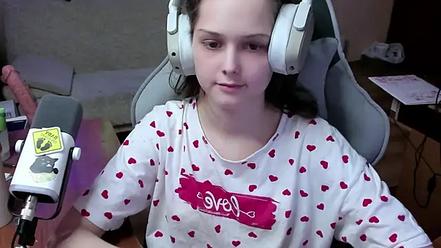 SharybbFace online show from 02-06-26, 02:09