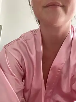 Mia Winters online show from 09-13-25, 03:12