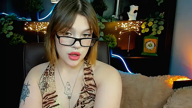 KiraRid online show from 11-01-25, 04:53