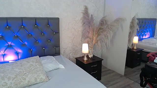 Sabriinaa Foxx online show from 04-01-26, 12:06