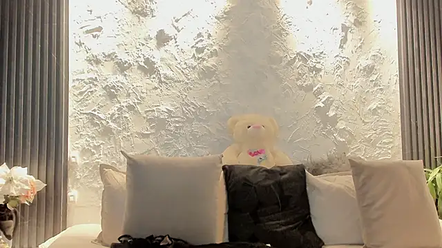 joselin rouse online show from 04-15-26, 12:34