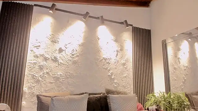 Snapshot of joselin_rouse chatting on 06-05-26, 12:55 joselin rouse online show from 06-05-26, 12:55