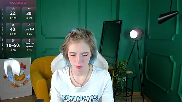 MorgyAsuna  online show from 10-15-25, 01:33