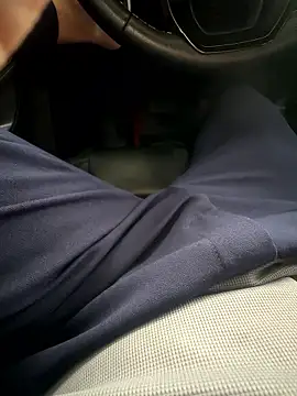 CZpublic online show from 09-25-25, 03:21