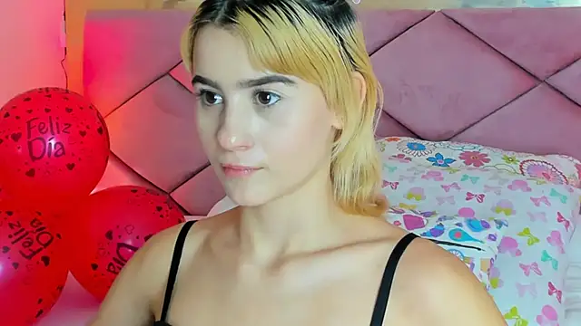 ChloeLaurentt online show from 02-16-26, 10:28