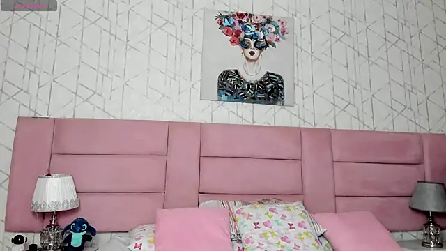 ChloeLaurentt online show from 05-20-26, 01:17