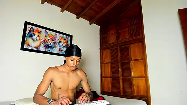 Snapshot of jordan_mm420 chatting on 11-22-25, 08:57 jordan mm420 online show from 11-22-25, 08:57