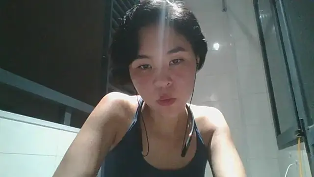 Snapshot of JennyCarpenter chatting on 09-18-25, 04:42 JennyCarpenter online show from 09-18-25, 04:42