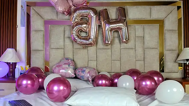 AggathaSanders  online show from 10-26-25, 12:55