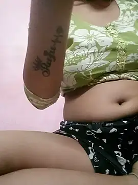Hot sundri83838 online show from 07-05-26, 04:25
