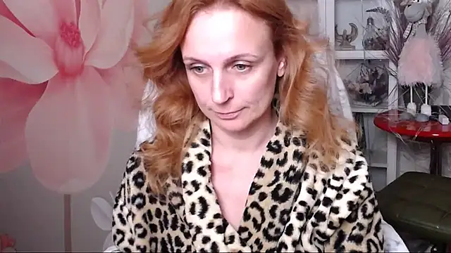 Snapshot of Venus_love1 chatting on 01-22-25, 05:59 Venus love1 online show from 01-22-25, 05:59