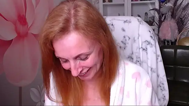 Snapshot of Venus_love1 chatting on 03-15-25, 08:21 Venus love1 online show from 03-15-25, 08:21