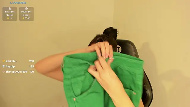 Sofia pregnant online show from 10-30-25, 07:43