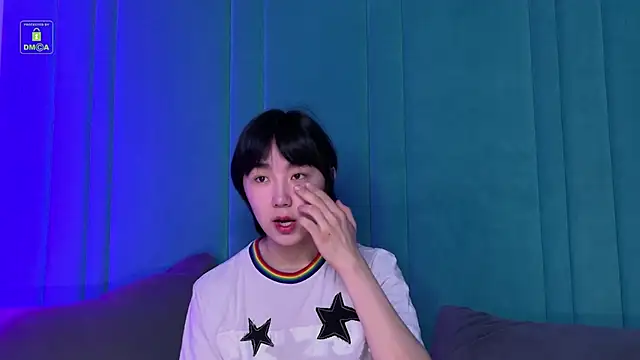 HeejinWang online show from 05-05-26, 04:20