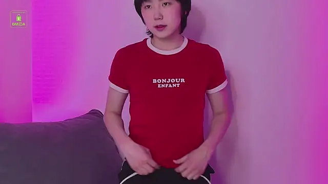 HeejinWang online show from 05-08-26, 04:18