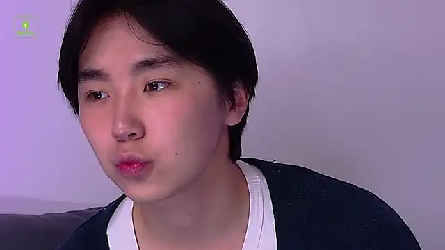 Snapshot of HeejinWang chatting on 06-26-26, 10:30 HeejinWang online show from 06-26-26, 10:30