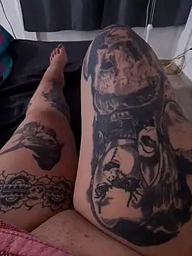 Snapshot of agnesvela chatting on 10-15-25, 07:08 agnesvela online show from 10-15-25, 07:08