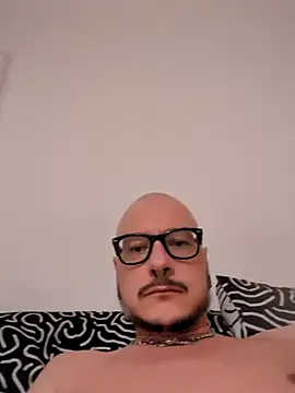 Snapshot of cruiserpup chatting on 02-23-26, 06:49 cruiserpup online show from 02-23-26, 06:49