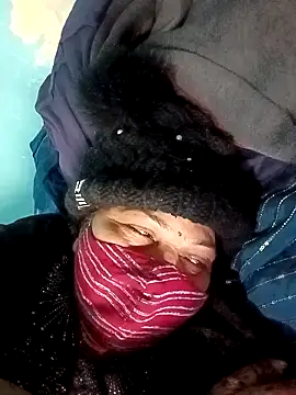 Love-890 online show from 11-29-25, 07:44