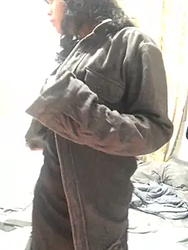 Snapshot of estradiolist chatting on 10-03-25, 12:13 estradiolist online show from 10-03-25, 12:13