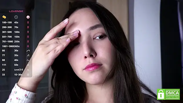 RenaeConnerley online show from 10-06-25, 03:37