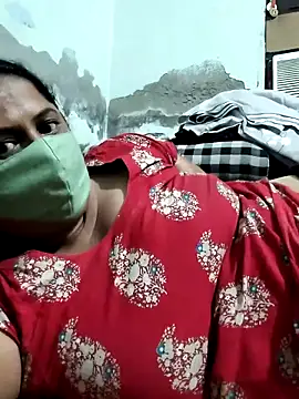 Snapshot of Mmm143 chatting on 10-10-25, 12:20 Mmm143 online show from 10-10-25, 12:20