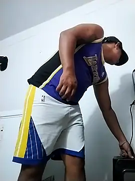 Snapshot of Alex_man23 chatting on 10-31-25, 08:26 Alex man23 online show from 10-31-25, 08:26