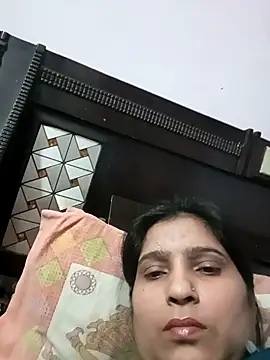 aliya-jaan71 online show from 04-15-26, 10:11