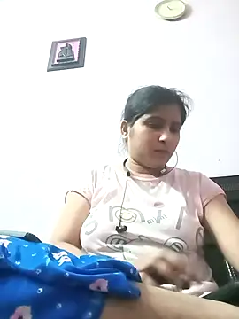 aliya-jaan71 online show from 04-25-26, 05:43