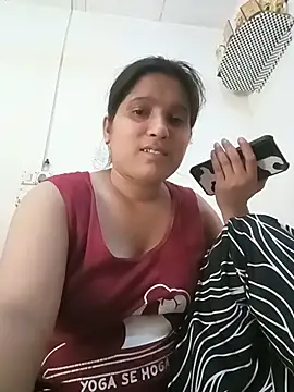 Snapshot of aliya-jaan71 chatting on 07-18-26, 09:13 aliya-jaan71 online show from 07-18-26, 09:13