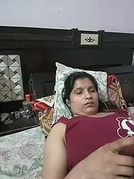 Snapshot of aliya-jaan71 chatting on 07-19-26, 09:51 aliya-jaan71 online show from 07-19-26, 09:51