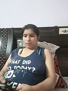 Snapshot of aliya-jaan71 chatting on 07-21-26, 07:38 aliya-jaan71 online show from 07-21-26, 07:38