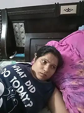 Snapshot of aliya-jaan71 chatting on 07-26-26, 12:34 aliya-jaan71 online show from 07-26-26, 12:34