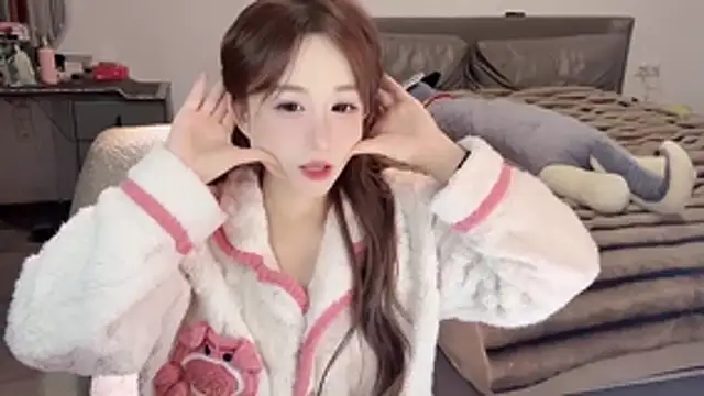 naiyaomeimei online show from 12-20-25, 03:52