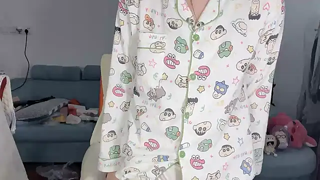 Akong11 online show from 03-31-26, 06:25