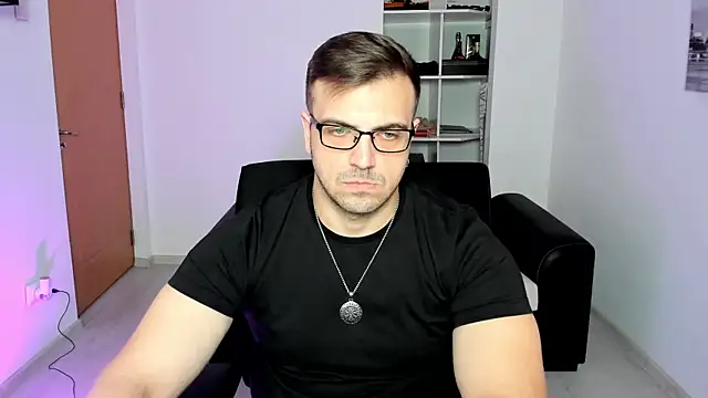 Snapshot of Jace_Thorne chatting on 09-30-25, 06:13 Jace Thorne online show from 09-30-25, 06:13