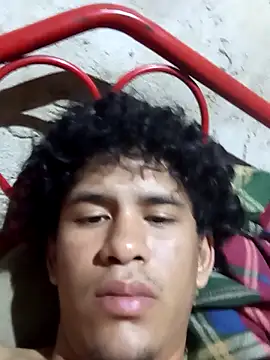 Snapshot of carluis2 chatting on 02-24-26, 03:32 carluis2 online show from 02-24-26, 03:32