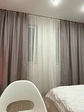 FriendlyFire 18 online show from 04-10-26, 09:08