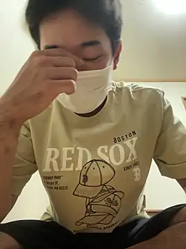 Snapshot of KAMESAN08 chatting on 09-21-25, 09:22 KAMESAN08 online show from 09-21-25, 09:22