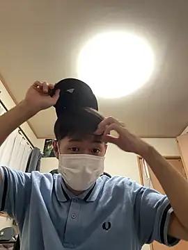 Snapshot of KAMESAN08 chatting on 10-05-25, 09:40 KAMESAN08 online show from 10-05-25, 09:40