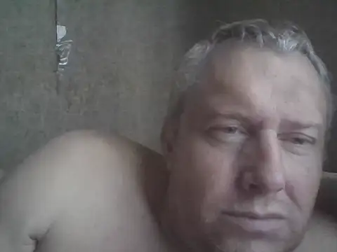 Snapshot of evulis1 chatting on 09-27-25, 11:48 evulis1 online show from 09-27-25, 11:48