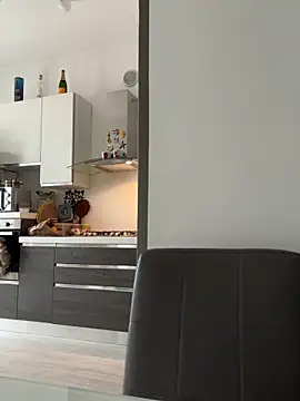 Snapshot of ainaht chatting on 12-04-25, 01:20 ainaht online show from 12-04-25, 01:20