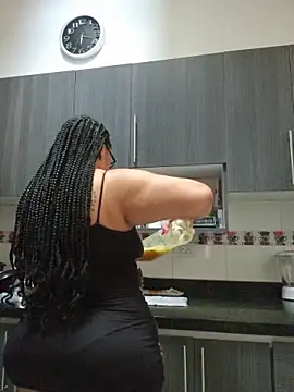 Snapshot of PiaStone chatting on 10-19-25, 11:22 PiaStone online show from 10-19-25, 11:22