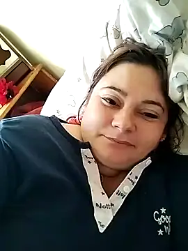 Snapshot of Flacara100 chatting on 10-13-25, 12:49 Flacara100 online show from 10-13-25, 12:49