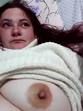 Snapshot of Flacara100 chatting on 11-20-25, 08:08 Flacara100 online show from 11-20-25, 08:08