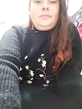 Snapshot of Flacara100 chatting on 11-27-25, 07:49 Flacara100 online show from 11-27-25, 07:49