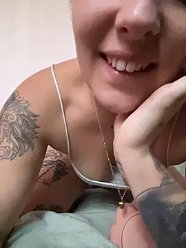 Snapshot of anonyme_hot47 chatting on 11-16-25, 03:28 anonyme hot47 online show from 11-16-25, 03:28