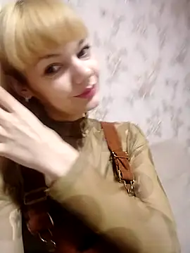 AliceSwan1122 online show from 10-07-25, 06:05