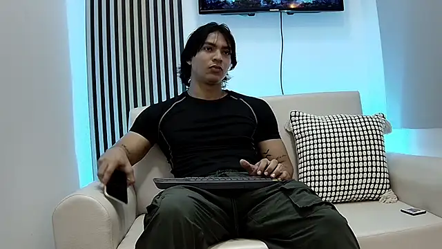 toji luxxer online show from 09-15-25, 11:43